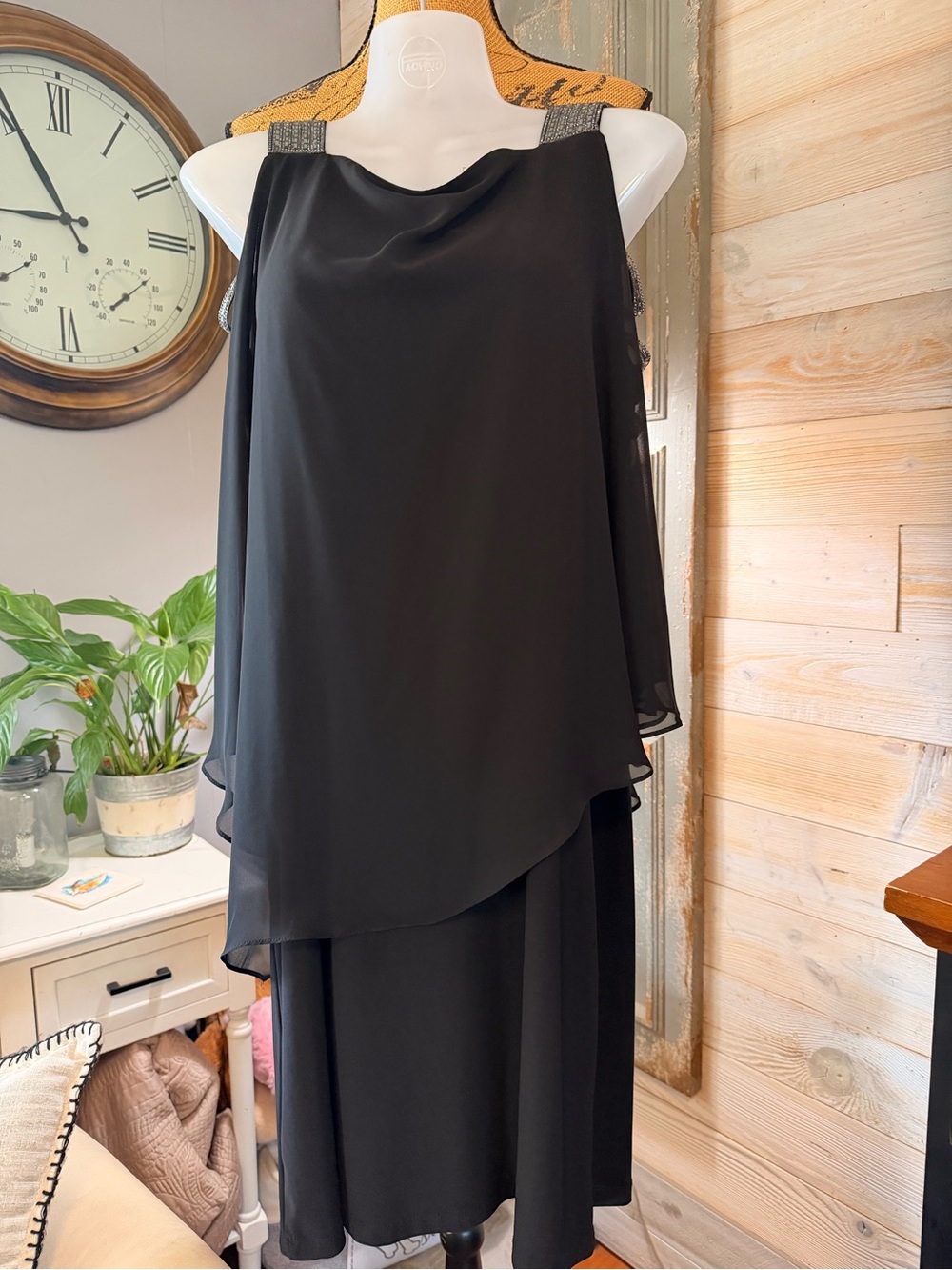 MSK Black Layered Chiffon Long Sleeve Evening Dress
